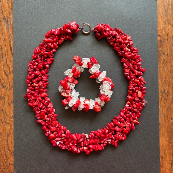 Hand Crafted Jewelry - Red Coral Chip Statement Necklace And Bracelet Set | 18 IN